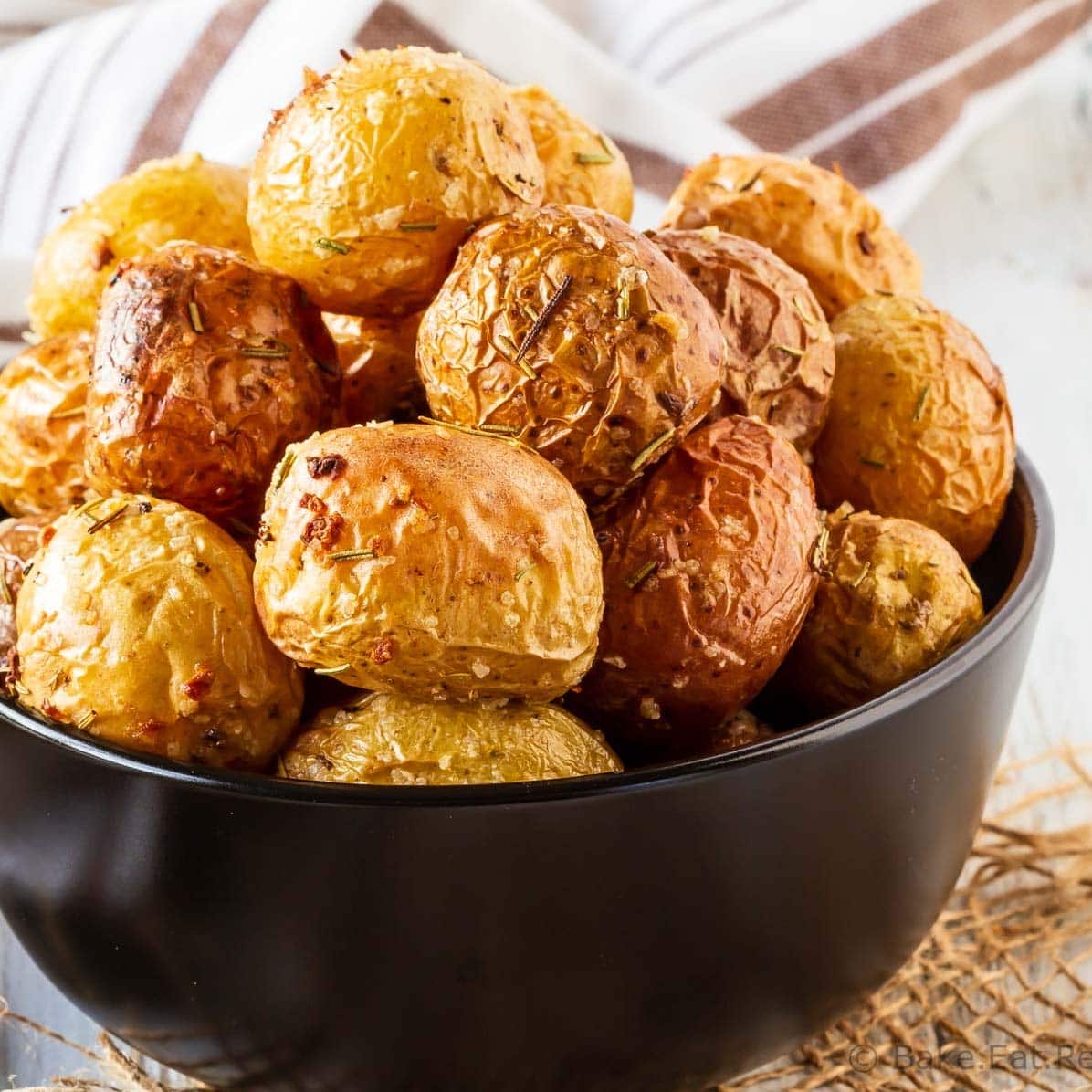 Roasted Baby Potatoes With Rosemary And Garlic Bake Eat Repeat