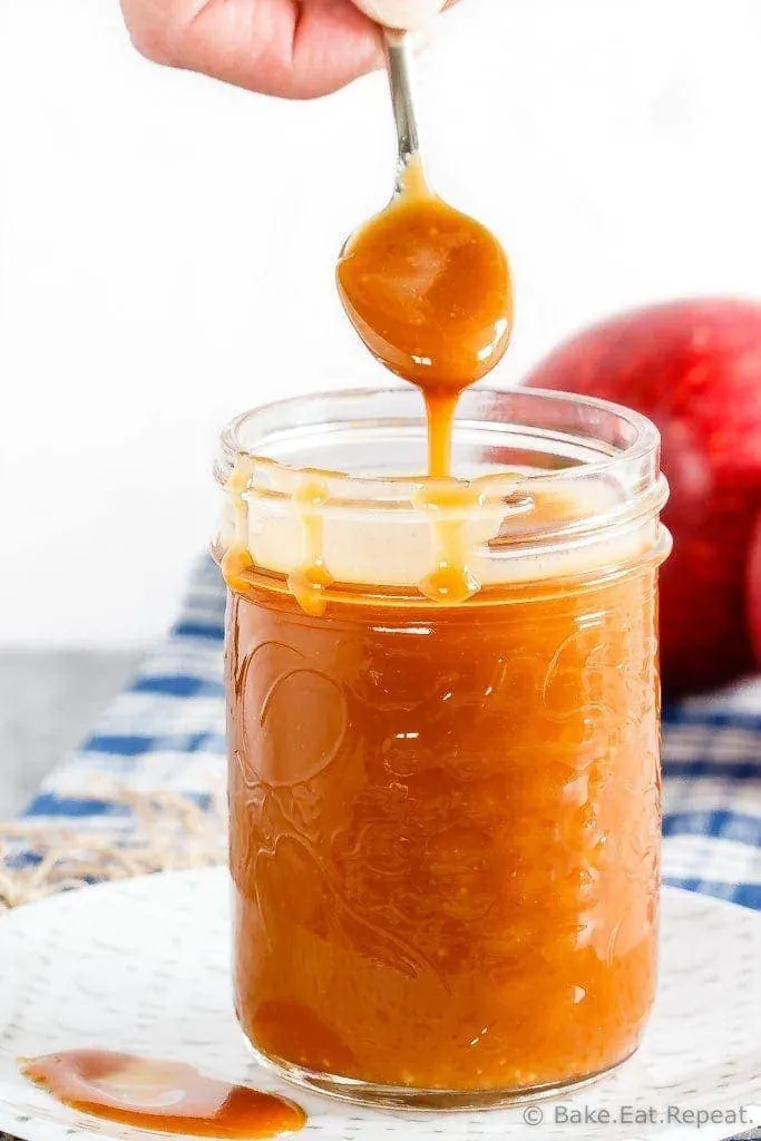 This homemade salted caramel sauce has just 4 ingredients and is so easy to make. If you love salted caramel sauce, you need to try making it!