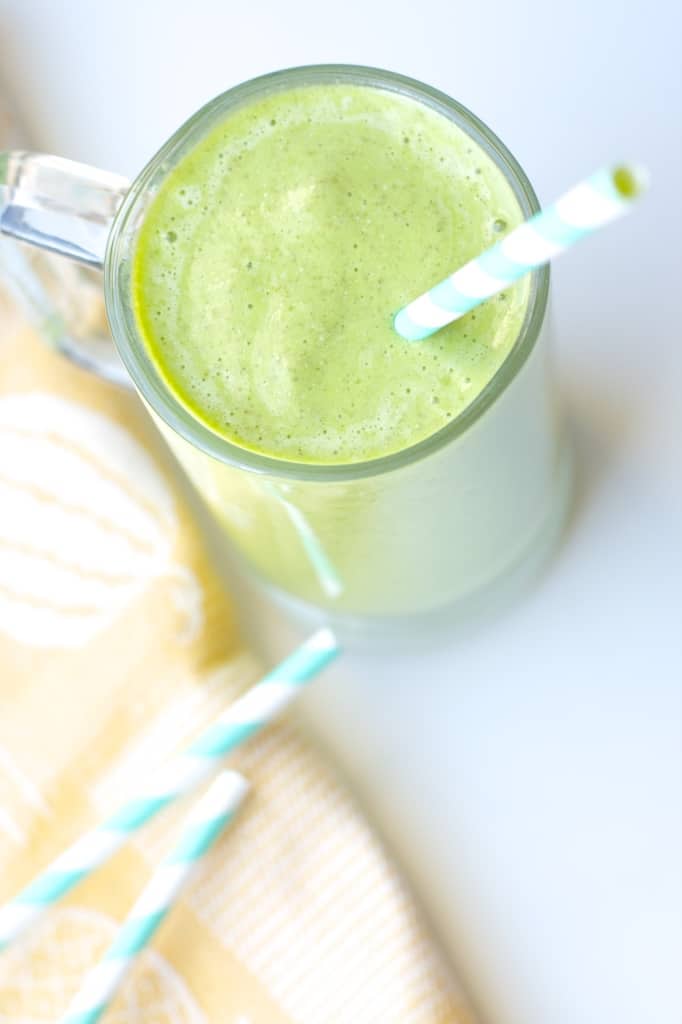 Tropical Green Smoothie - Bake.Eat.Repeat.