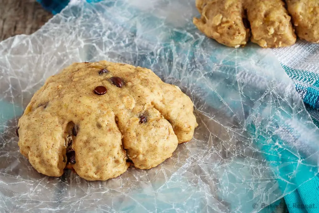 Super soft banana bread bear paws that are made with whole grains and are much healthier than the store-bought ones. Plus, the kids love 'em!