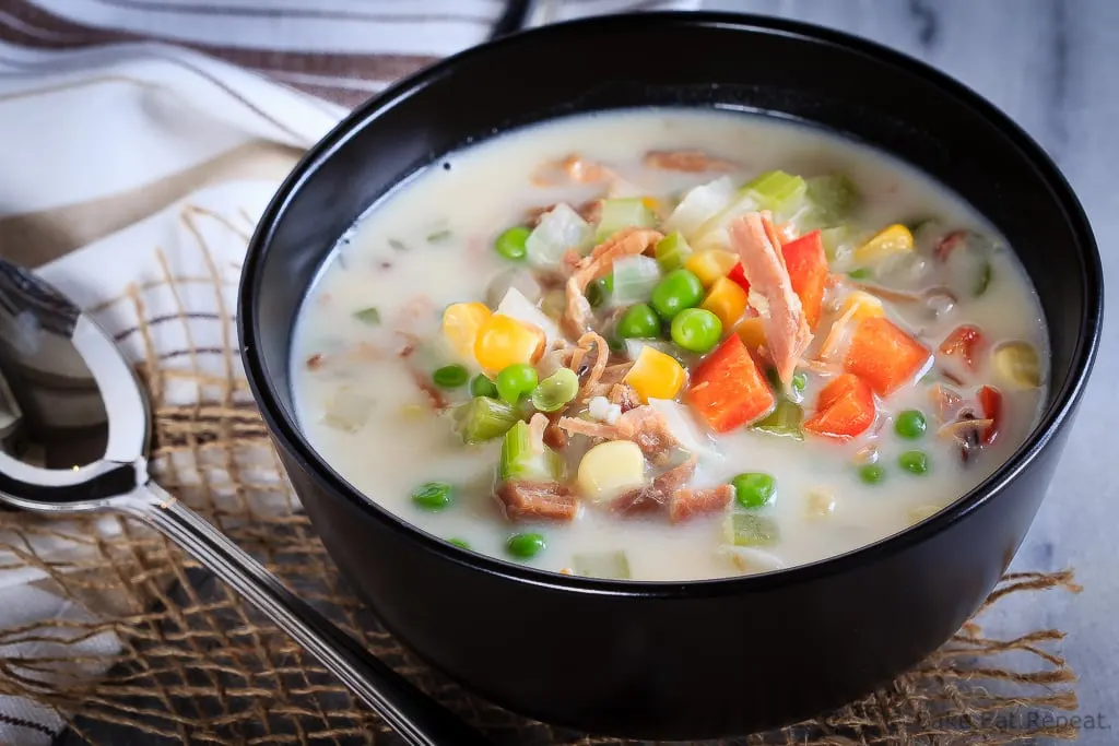 This creamy ham and corn chowder is quick and easy to make, and is a great way to use up leftover ham. Make it either in the slow cooker or on the stove!