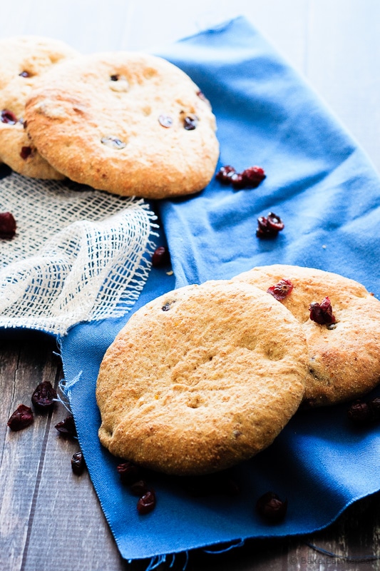 Cranberry Orange Breakfast Pitas - Whole grain breakfast pitas flavoured with cranberry and orange. A great way to change up your morning meal!