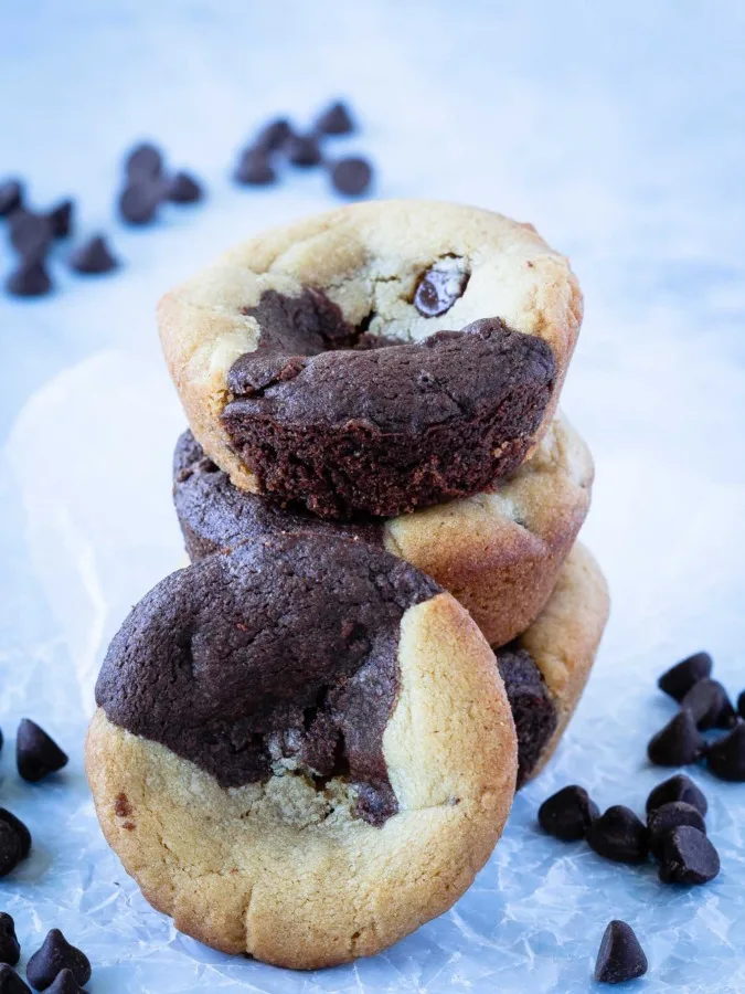 brookies - half peanut butter cookies, half brownie