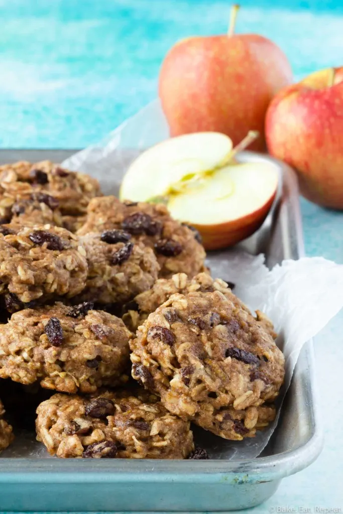 apple oatmeal breakfast cookies