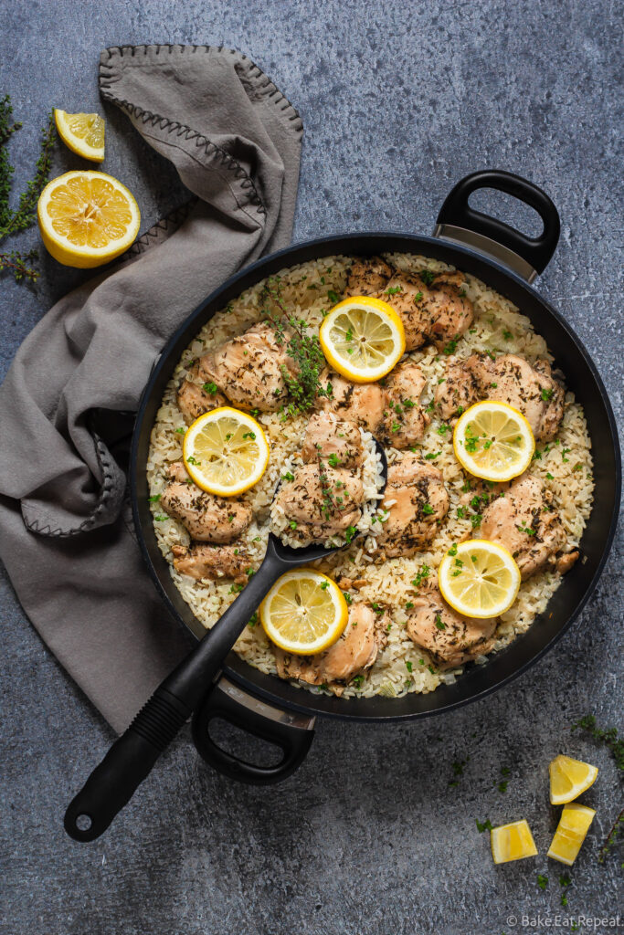 easy one pot chicken and rice with lemon and thyme