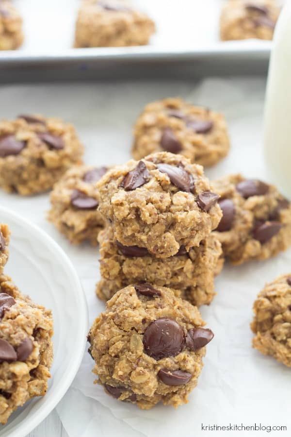 peanut-butter-and-oat-snack-cookies-Kristine's Kitchen