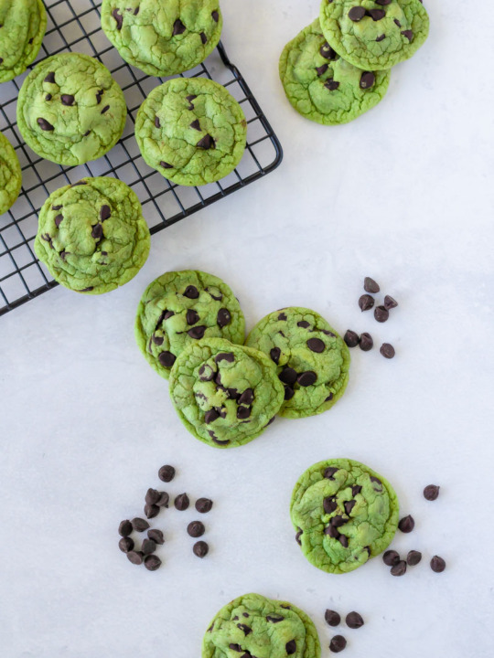 mint chocolate chip cookies