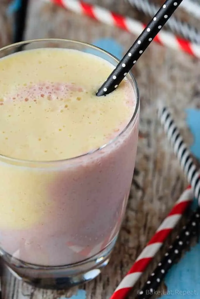 Pineapple Strawberry Smoothie-2