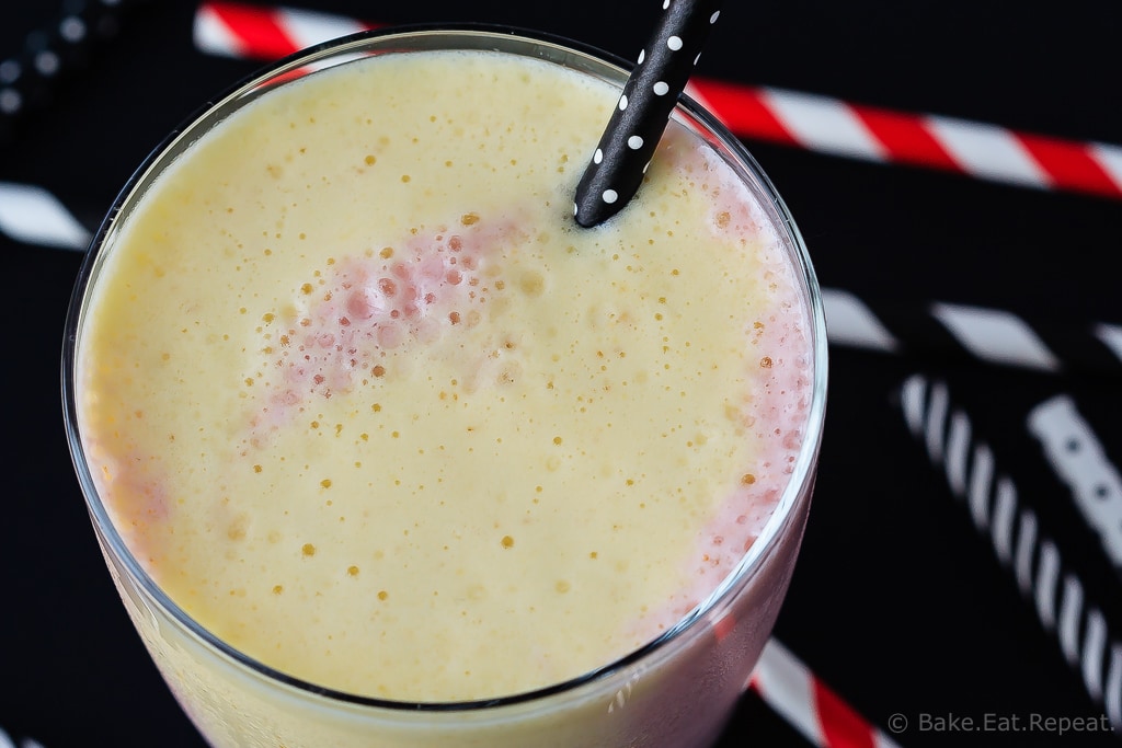 Pineapple Strawberry Smoothie - The perfect quick breakfast or snack, this pineapple strawberry smoothie healthy, tasty and filling - and so pretty with it's swirly layers!