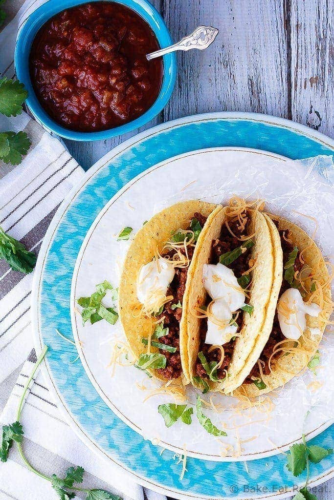 20 Minute Ground Beef Tacos - A quick and easy weeknight meal, only 20 minutes to have these fantastic ground beef tacos on the table! Plus, the prepared taco meat freezes beautifully! #30MinuteThursday