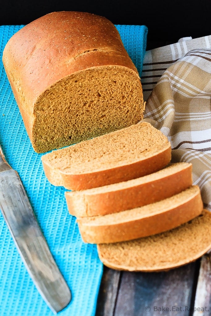 Icelandic Brown Bread - Easy to make, slightly sweet, soft and perfect for your morning toast - this Icelandic brown bread is amazing. So good with jam for breakfast, you need to try it!