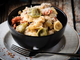 One Pot Turkey Mushroom Tortellini - Tender cheese tortellini in a creamy white sauce, this one pot turkey mushroom tortellini is a family favourite - plus it's ready in 30 minutes!