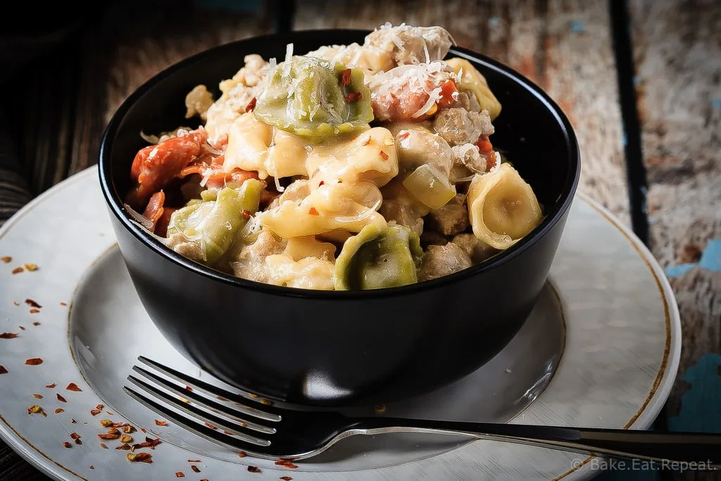 One Pot Turkey Mushroom Tortellini - Tender cheese tortellini in a creamy white sauce, this one pot turkey mushroom tortellini is a family favourite - plus it's ready in 30 minutes!