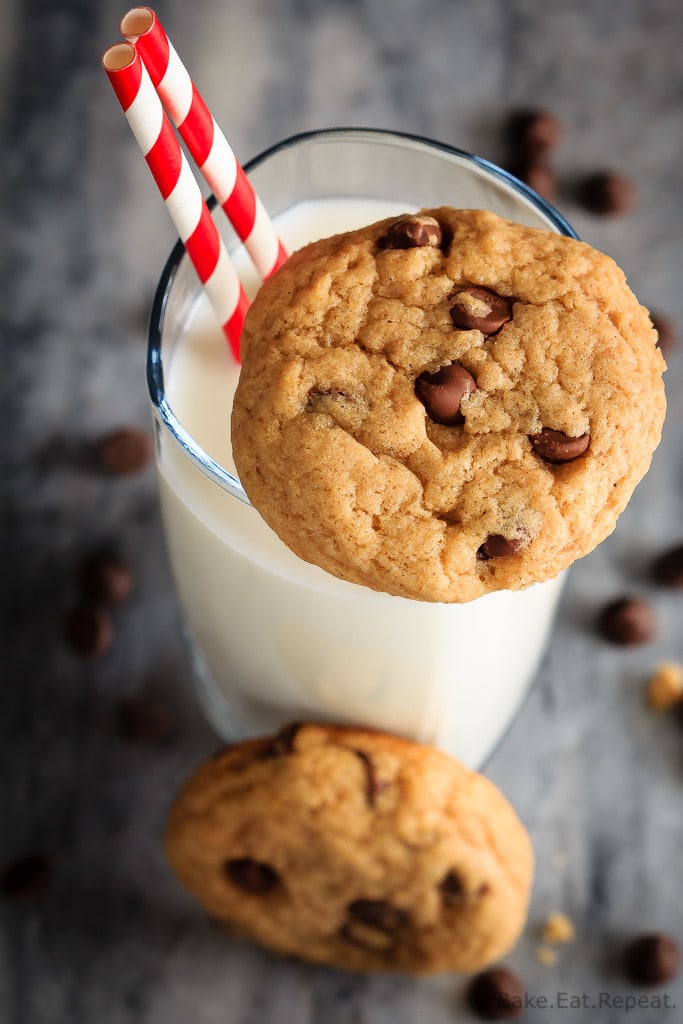 Chewy chocolate chip banana cookies - soft and chewy cookies that taste like chocolate chip banana bread. It's banana bread in cookie form!