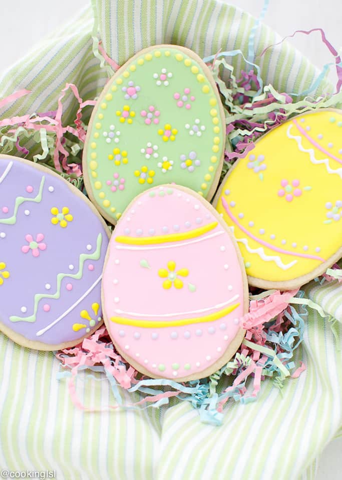 17 cute, easy, amazing homemade Easter treats that you can make for your kids (or you!) this year!
