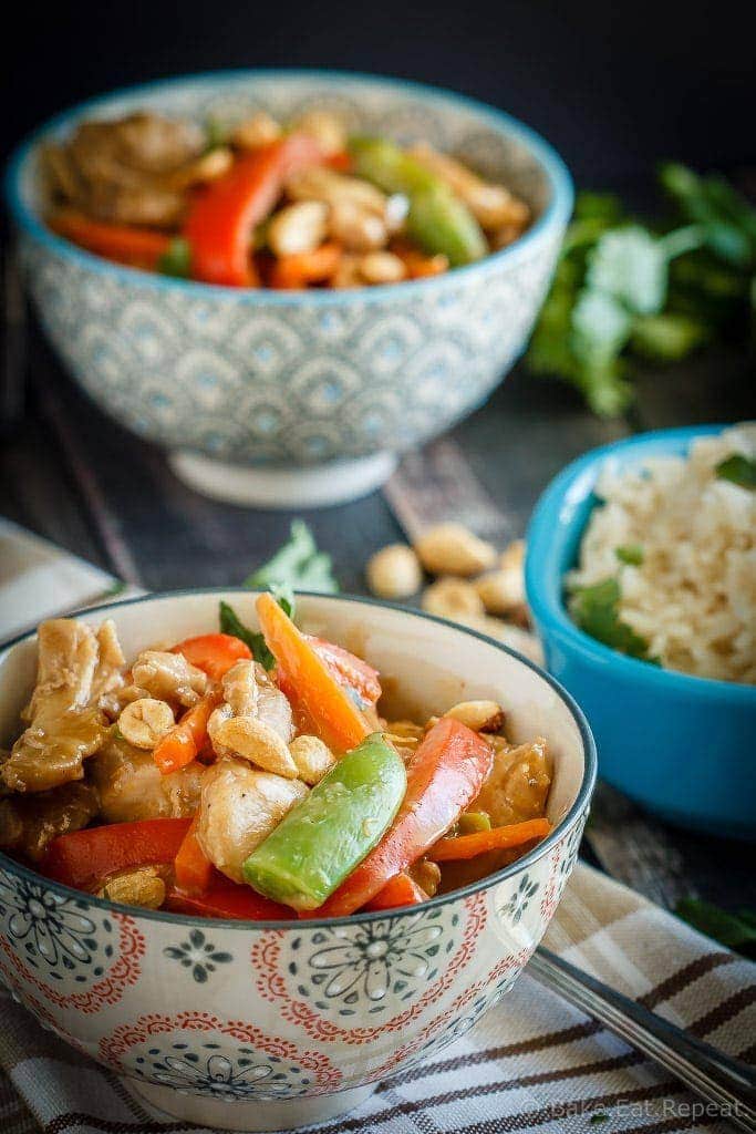 A quick and easy weeknight meal, this peanut chicken stir fry is filled with veggies and an amazing homemade peanut sauce - plus it's ready in 30 minutes!