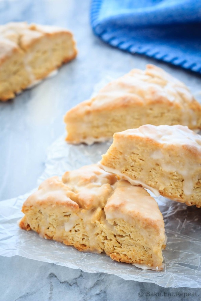 Vanilla scones