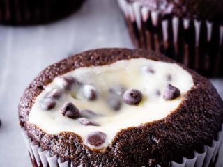 Chocolate cheesecake cupcakes