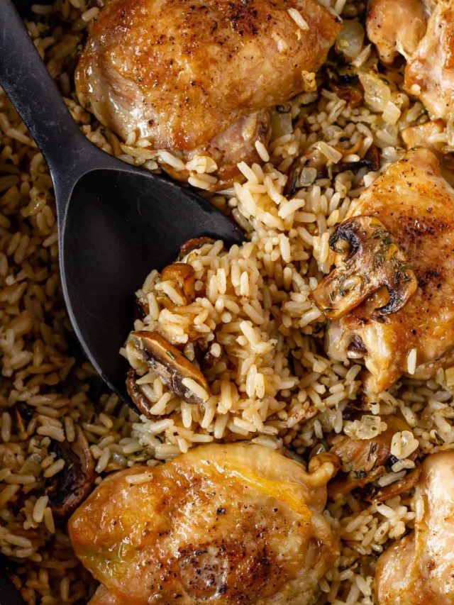One Pot Mushroom Chicken and Rice - Bake. Eat. Repeat.