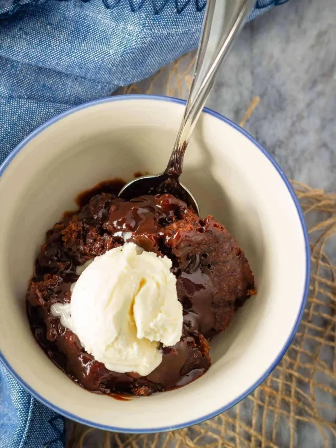 Crockpot chocolate pudding cake