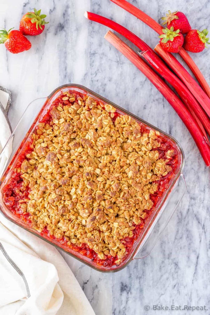 Strawberry rhubarb crisp