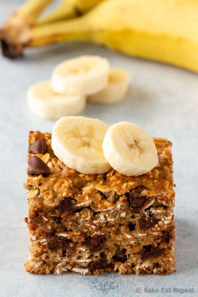 Healthy oatmeal bars with bananas and chocolate chips, perfect for breakfast.