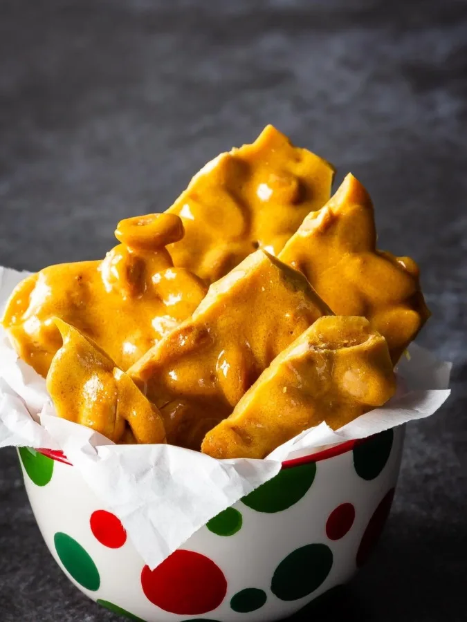 Easy to make, 10 minute microwave peanut brittle