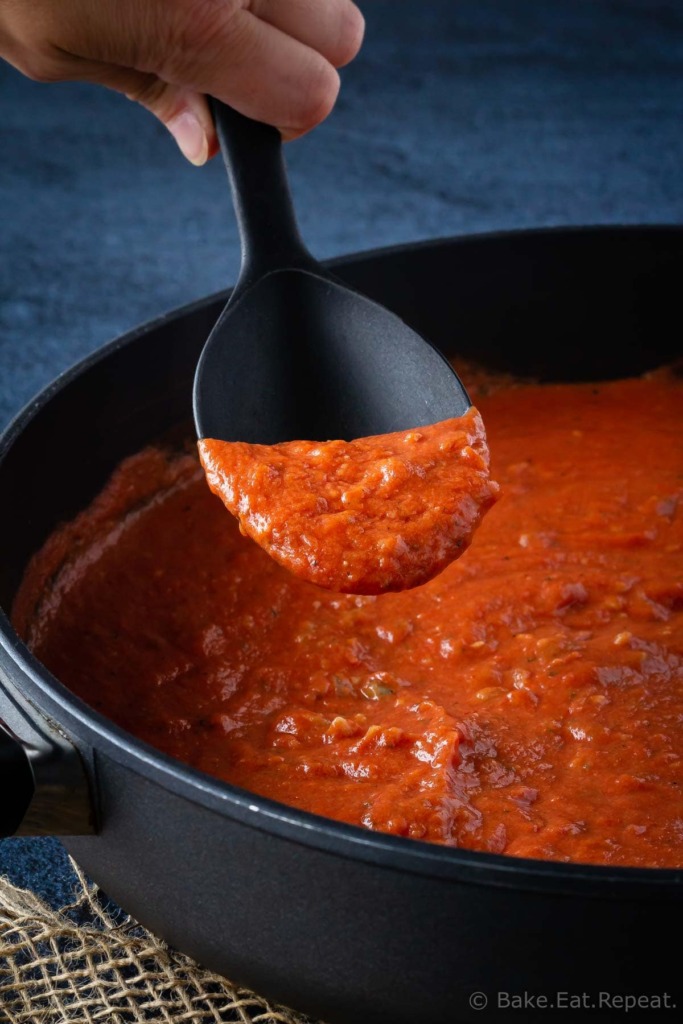 Easy to make tomato cream pasta sauce