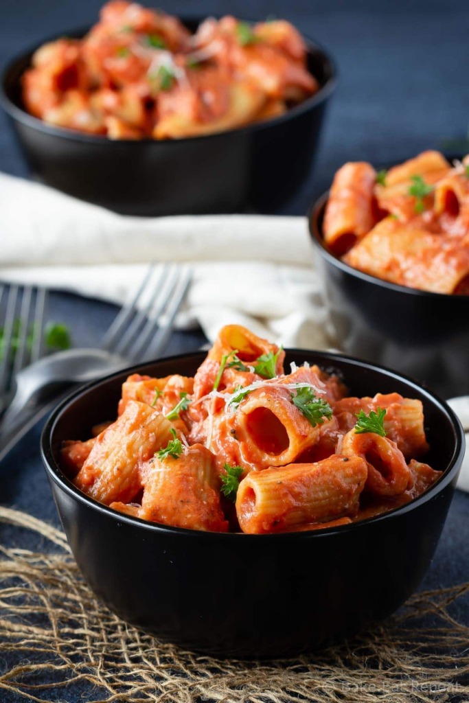 Easy tomato cream pasta sauce on rigatoni