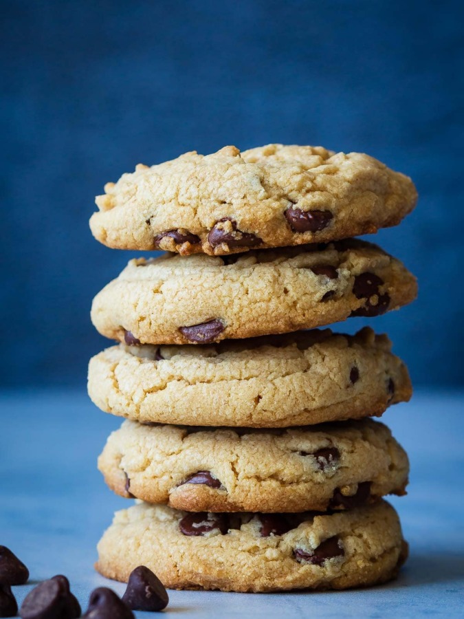 classic chocolate chip peanut butter cookies