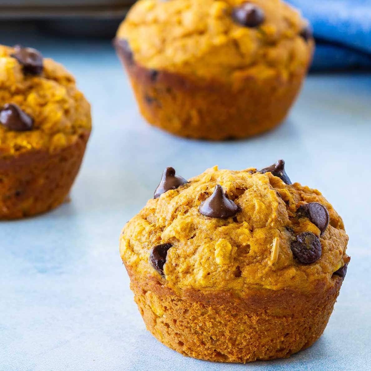 pumpkin-oatmeal-muffins-bake-eat-repeat