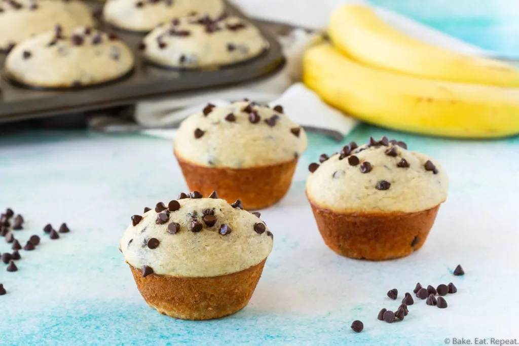 the best chocolate chip banana muffins