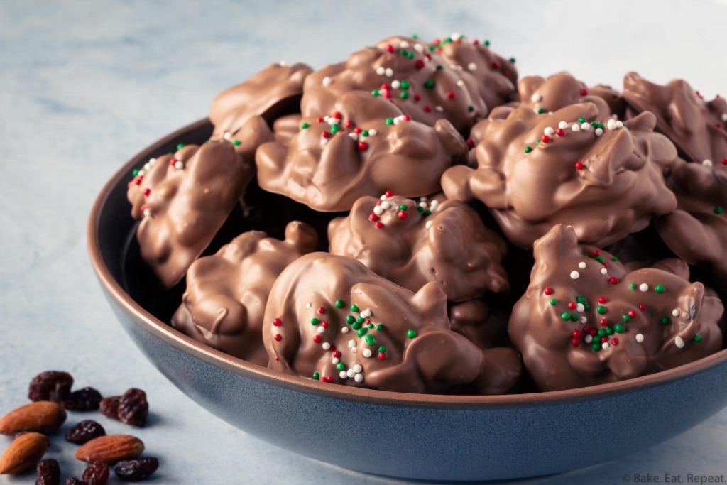 slow cooker chocolate candy with almonds and raisins