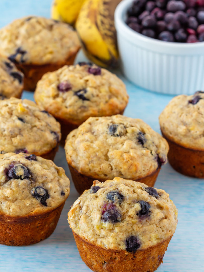 banana blueberry oatmeal muffins