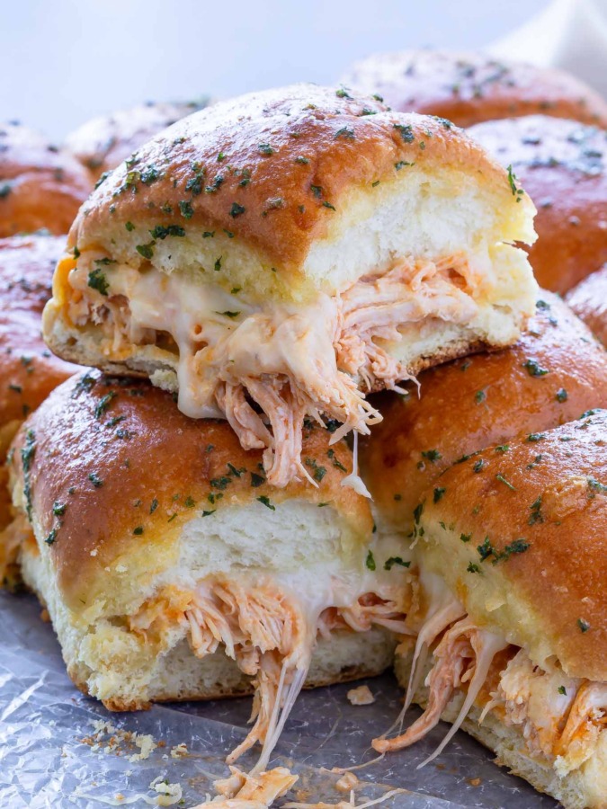 baked buffalo chicken sandwiches