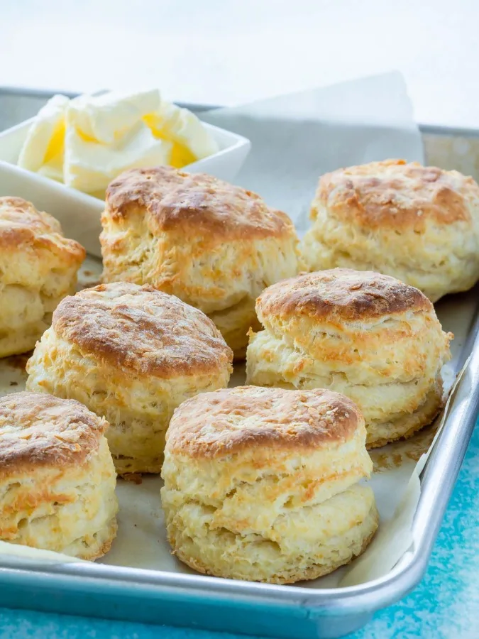 easy buttermilk biscuits