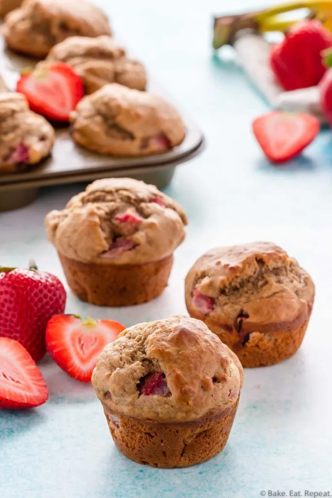 banana muffins with strawberries