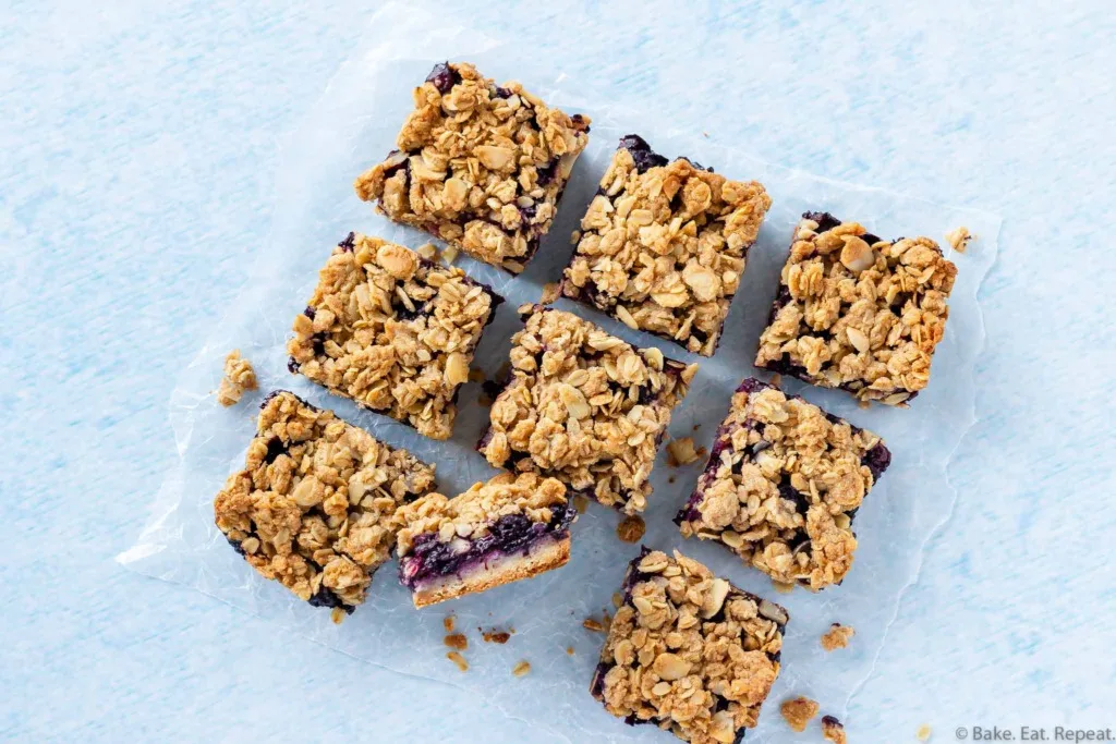 blueberry crumble bars