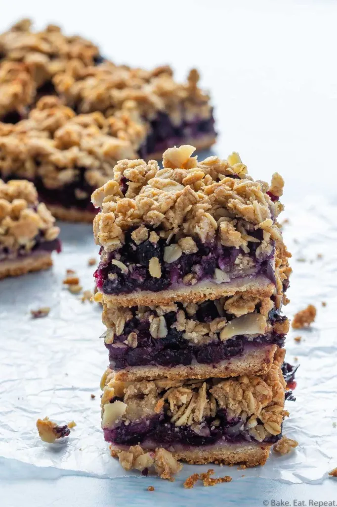 blueberry crumble bars