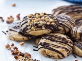 brown sugar pecan whipped shortbread cookies