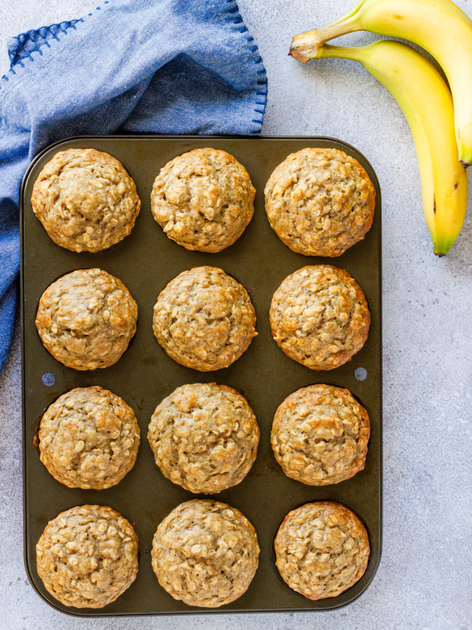 Banana Oatmeal Muffins