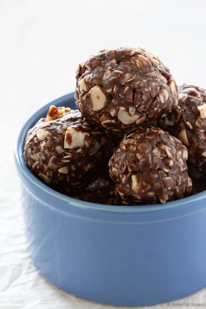 no bake chocolate peanut butter energy balls